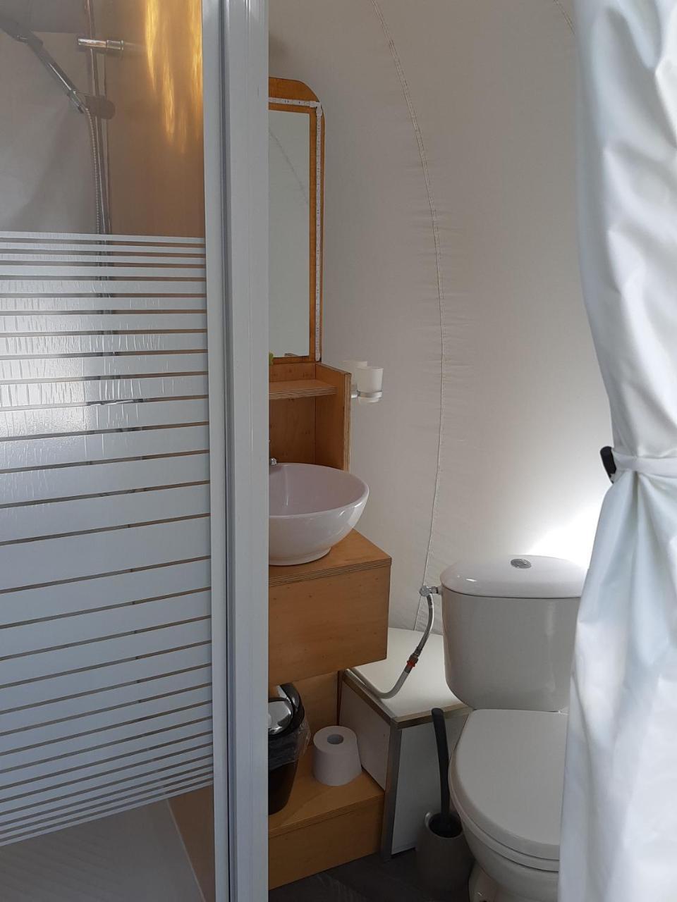 Hotel Maisons Bulles Deluxe Bouillante Esterno foto